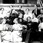 Senior Class on the steps of Peabody Hall with President McKee